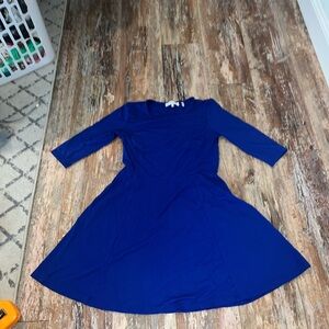 Woman’s Lark & Ro Navy Blue Fit & Flare Dress Size Large